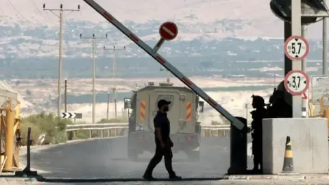Two Individuals Gunned Down in Assault Near West Bank-Jordan Passage, IDF Confirms