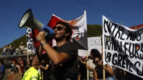 Nationwide Strikes Begin In Response to Spending Slashing