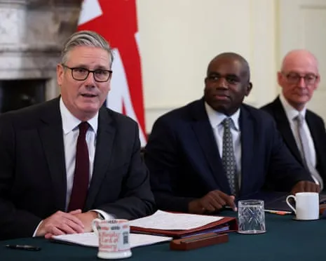 Starmer Presides Over Government Meeting As Rising Tensions After Resignation of Key Staffer