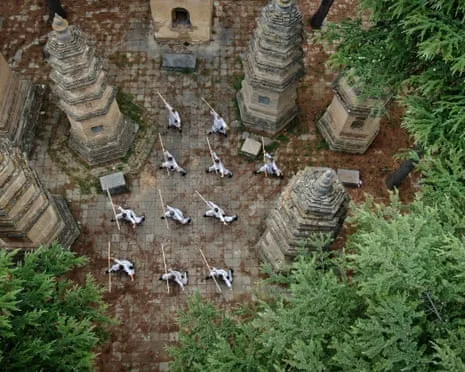 China's Temple Economy Facing Examination as Controversies Rock Prominent Religious Figures